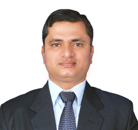 Dr. Dinesh Lakhanpal